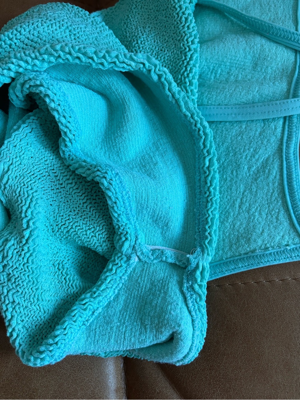 Hunza G OG Bow Back Crinkle Swimsuit Aqua Blue - Picture 5 of 5